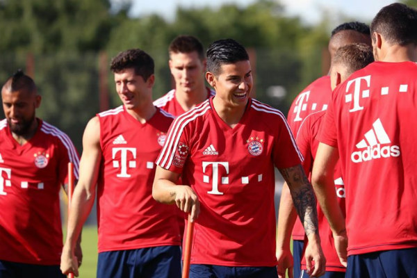 El Bayern está feliz con James y le dedica este video