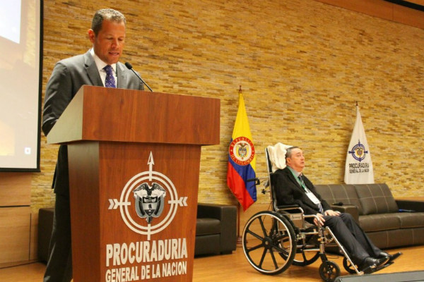 El homenaje que le hicieron al ‘Profe Montoya’, ¡el campeón de la vida!