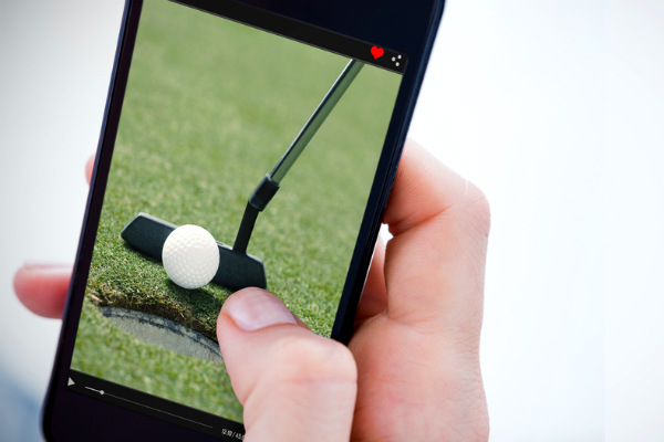 El golf acepta el uso de celulares en los torneos 2
