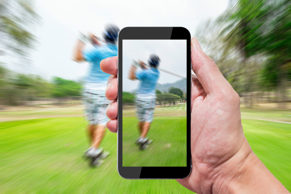 El golf acepta el uso de celulares en los torneos 1