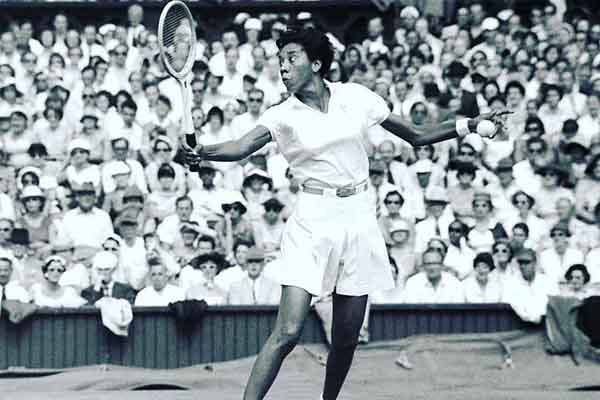 ¿Sabes porqué al tenis se le conoce como el deporte blanco?