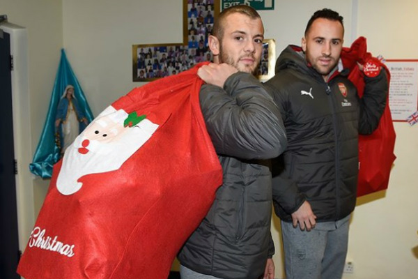 La hermosa forma en la que David Ospina hace feliz a unos niños con cáncer