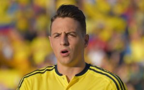 Santiago Arias podría dejar el PSV