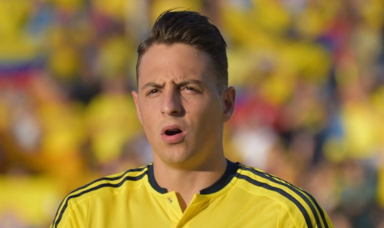 Santiago Arias podría dejar el PSV