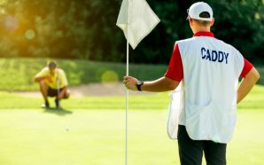 ¿Sabes cuáles son las responsabilidades de los caddies?