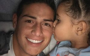 La hija de James quiere ser igual a su papá cuando grande ¡quedarás asombrado!