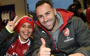 La hermosa forma en la que David Ospina hace feliz a unos niños con cáncer