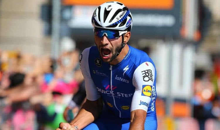 Fernando Gaviria pisa fuerte en Colombia. ¡Ganó etapa y es líder!