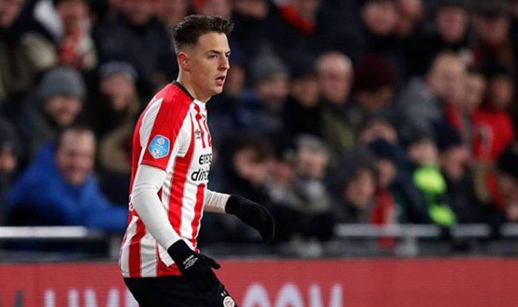 El defensor colombiano se consagró este domingo como campeón de la Liga de Holanda con el PSV. Estos son sus otras consagraciones.