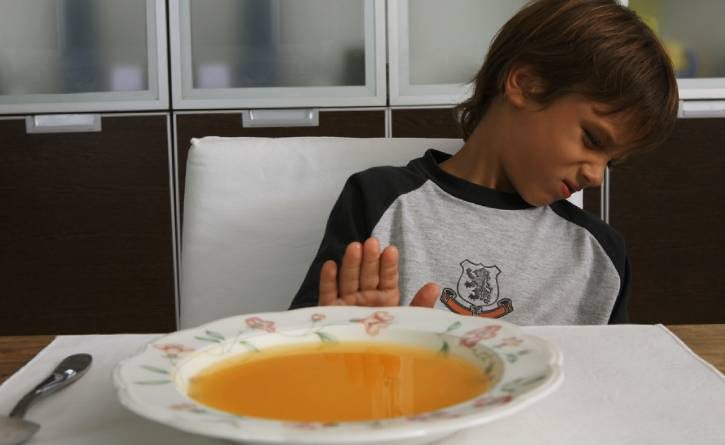 Niños rechazaron sopa de pasta y se salvan de morir, ¡nueve familiares fallecieron!